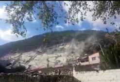 Deprem anında korkutan olay! Kaya parçaları koptu