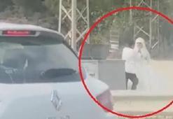 Yol kenarında şoke eden anlar! Araçtan inen damat...