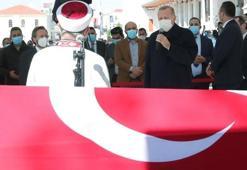 Burhan Kuzu'ya veda! Son yolculuğuna uğurlandı