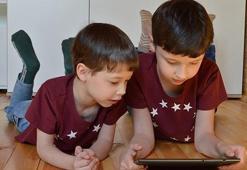 Salgında teknoloji, çocuk ve ebeveyn ilişkileri dönüştü