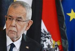 Avusturya Cumhurbaşkanı Van der Bellen hastaneye kaldırıldı