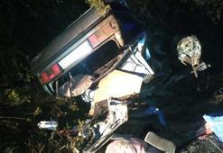 Gece yarısı korkunç kaza: 2'si kardeş 3 ölü, 2 yaralı
