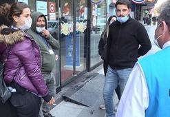 Caddede sigara içen gence şaşırtan soru: Delikanlı, 900 liran var mı?