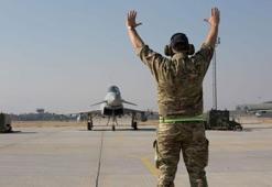 Bakan duyurdu! Eurofighter Typhoon ile Türk F-16 uçakları birlikte...