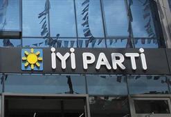 İYİ Parti’de istifa depremi!