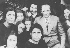 Atatürk ve Öğretmenler günü mesajı  | Sevgiliye, eşe, arkadaşa, akrabaya Kısa, öz ve anlamlı öğretmenler günü mesajları ve Atatürk ile ilgili Öğretmenler Günü sözleri