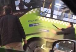 Arabasıyla önünü kesti dehşet saçtı! Copla saldırdı...
