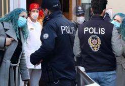İstiklal Caddesi'nde polisin zor anları! 'Kamerada güzel görünür diye...'