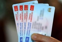 Ehliyet ve kimlikte yeni dönem! Resmen duyuruldu...