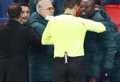 Paris Saint-Germain-Başakşehir maçında hakem skandalı! İki takım sahadan çekildi...
