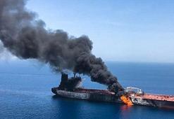 Suudi Arabistan'ın Cidde limanındaki petrol tankerinde patlama!