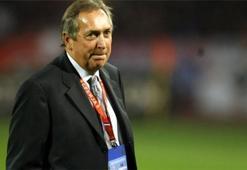 Fransız teknik adam Gerard Houllier hayatını kaybetti
