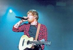 Ed Sheeran müziğe dönüyor
