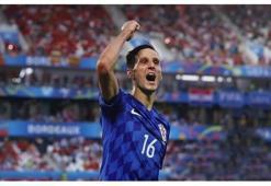 Al Ljajic'i ver Kalinic'i