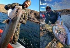 Rekortmen dalgıç, 1,5 metre boyunda ve 27 kilo akya avladı