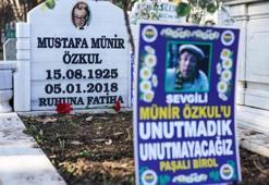 Münir Özkul  mezarı başında anıldı