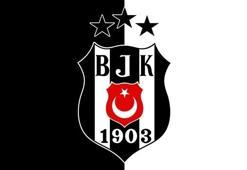 Beşiktaş dünyaca ünlü golcünün işini bitirdi