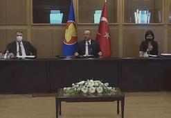 Bakan Çavuşoğlu, 'ASEAN Ankara Grubu' büyükelçileri ile bir araya geldi