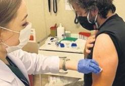 Ünlü şarkıcı Fettah Can aşı gönüllüsü oldu