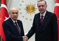 AK Parti ve MHP düğmeye bastı! Seçim ve siyasi partiler...