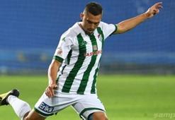 Batur Altıparmak Bursaspor'dan ayrılıyor