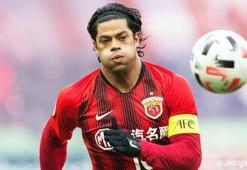 Beşiktaş ile görüşen Hulk Trabzonspor'da!