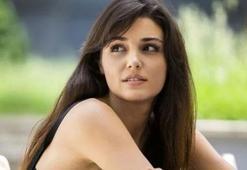 Hande Erçel hayranlarını korkuttu
