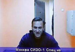 Rus mahkemesi Navalny'nin tutukluluğunun devamına karar verdi
