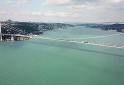 İstanbul Boğazı'nda ender görülen görüntü