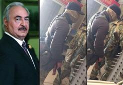 Darbeci Hafter'in paralı askerler market alışverişinde görüntülendi! Ellerinde silahlarla...
