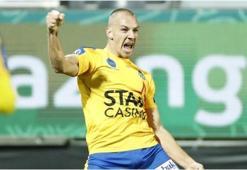 Michael Frey Waasland-Beveren'de şov yapıyor