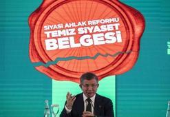 Davutoğlu, hazırladıkları 'Temiz Siyaset Belgesi'ni tanıttı