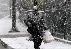 Meteoroloji'den İstanbul için peş peşe kar uyarısı! Tulpar yola çıktı...