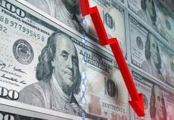 Dolar neden düşüyor! Uzmanlar açıkladı...