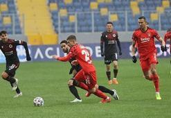 Beşiktaş Gençlerbirliği'ni rahat geçti!