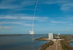 SpaceX, Starlink ağı için 60 internet uydusunu daha uzaya fırlattı