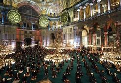 Ayasofya-i Kebir Cami-i Şerifi'nde Regaip Kandili idrak edildi
