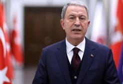 Bakan Akar'dan şehit ailelerine taziye ziyareti
