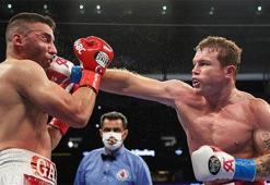 Tarihi maç... Avni Yıldırım, Canelo Alvarez’le karşılaştı! Kazanan...