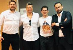 Bir tepki de Şükrü Hanedar'dan! Sosyal medyadan gönderme