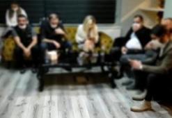 Evi kumarhaneye çevirdiler! Böyle basıldılar
