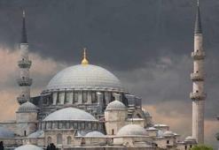 Bugün cuma namazı saat kaçta? Cuma saati, öğle ezanı ve cuma vakti…