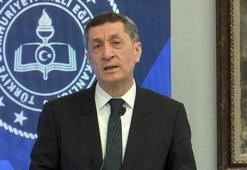 Bakan Selçuk'tan okullarla ilgili flaş açıklama! Kalıcı olacak...