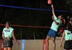 Survivor voleybol maçını kim kazandı? 18 Mart voleybol maçında kim hangi takımı tuttu, ödül ne?