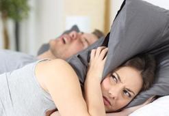 Horlamanın nedeni "uyku apnesi" olabilir