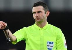 Türkiye-Hollanda maçı Michael Oliver'ın!