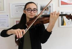 Cansu'dan büyük başarı! 2021'de 3 birincilik, 1 üçüncülük ve 1 altın ödülü...