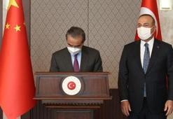 Bakan Çavuşoğlu twitter'dan duyurdu: Çin aşısı için iş birliğini ilerleteceğiz