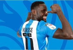 Oumar Niasse Huddersfield'da