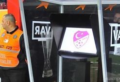 VAR kayıtları ortaya çıktı! En fazla o takımın işine yaramış...